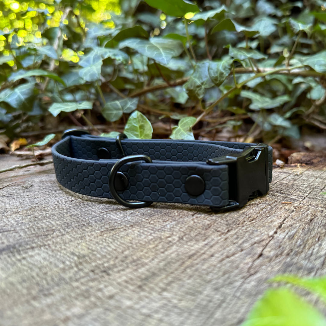 Luna's Essentials Hexa - nyakörv fekete